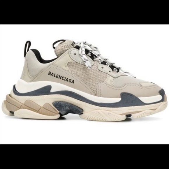 nude balenciaga socks